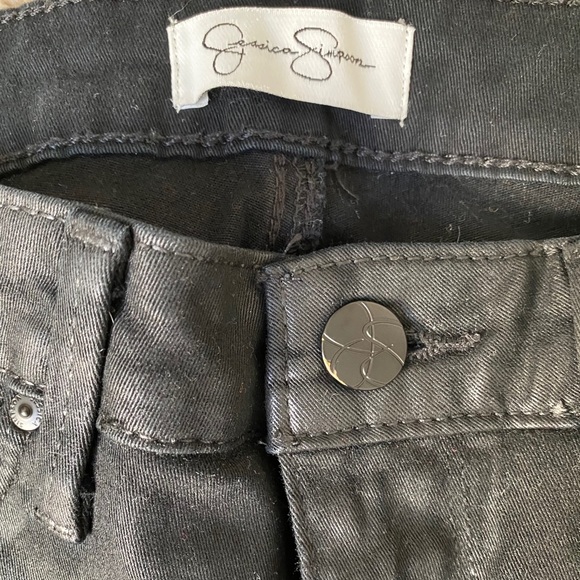 Jessica Simpson Kiss Me Super Skinny Mid Rise Jean - Picture 4 of 9